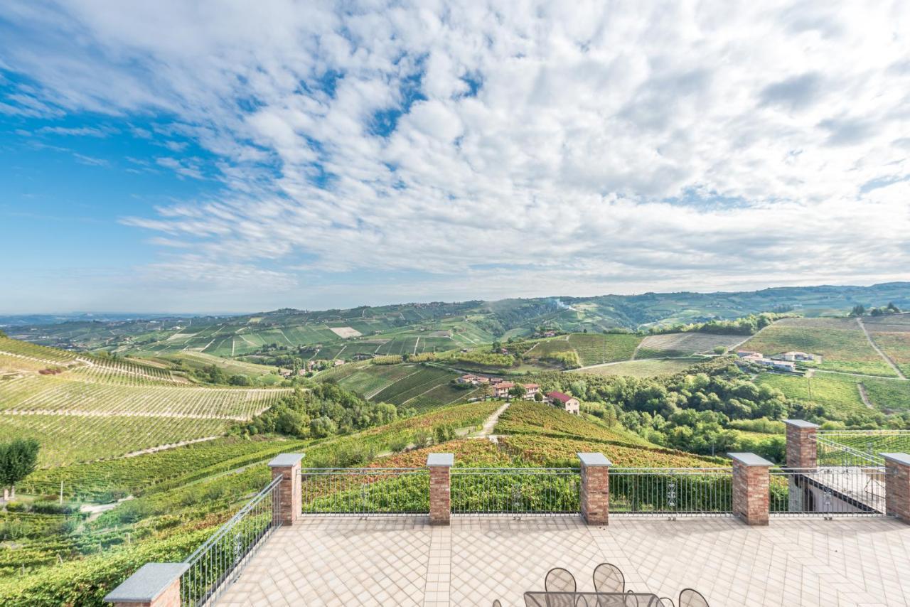 Villa Bricco Paglieri, entire Villa Alba  Esterno foto