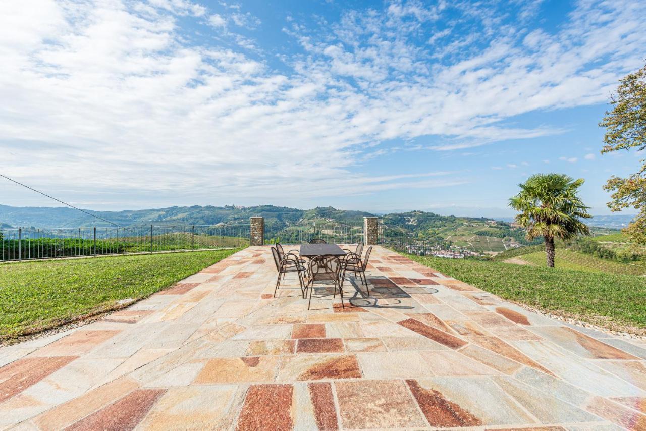Villa Bricco Paglieri, entire Villa Alba  Esterno foto