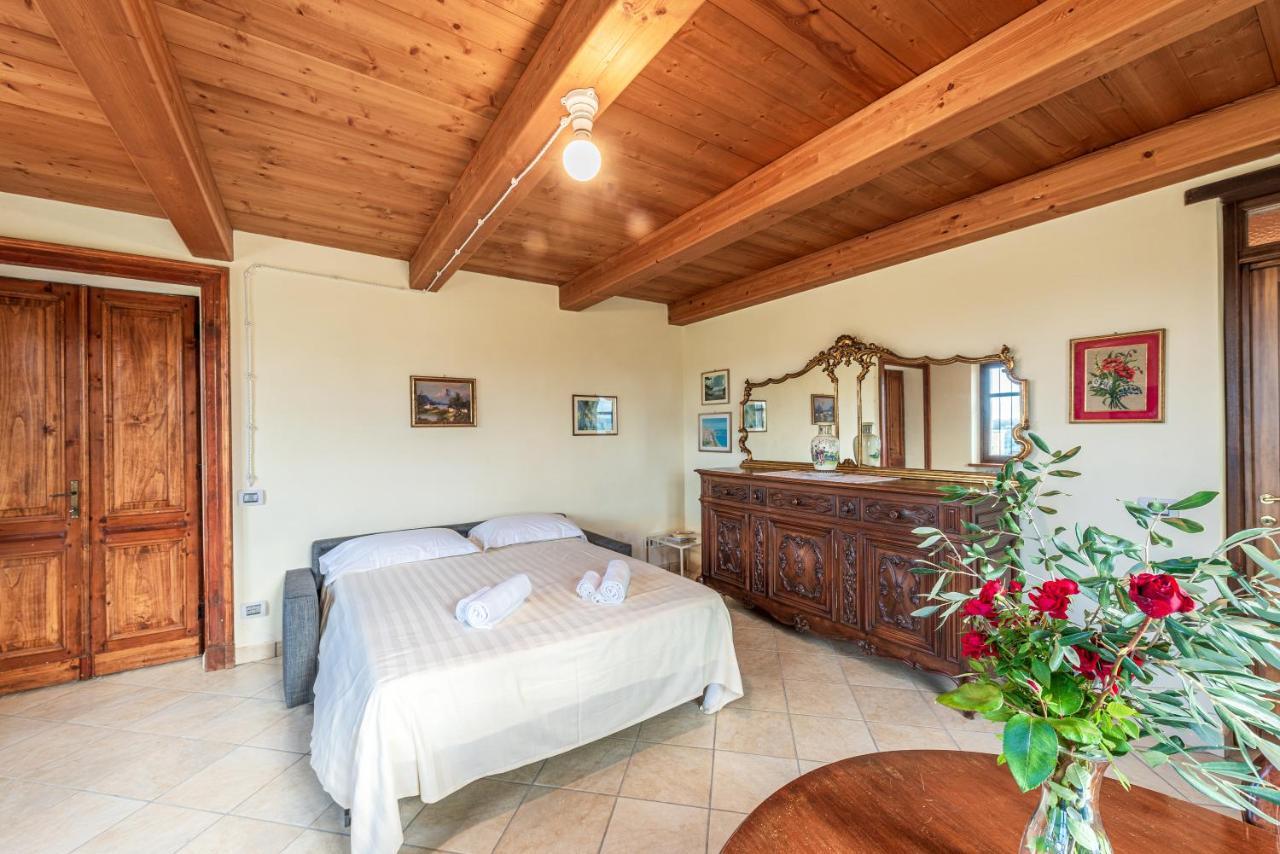 Villa Bricco Paglieri, entire Villa Alba  Esterno foto