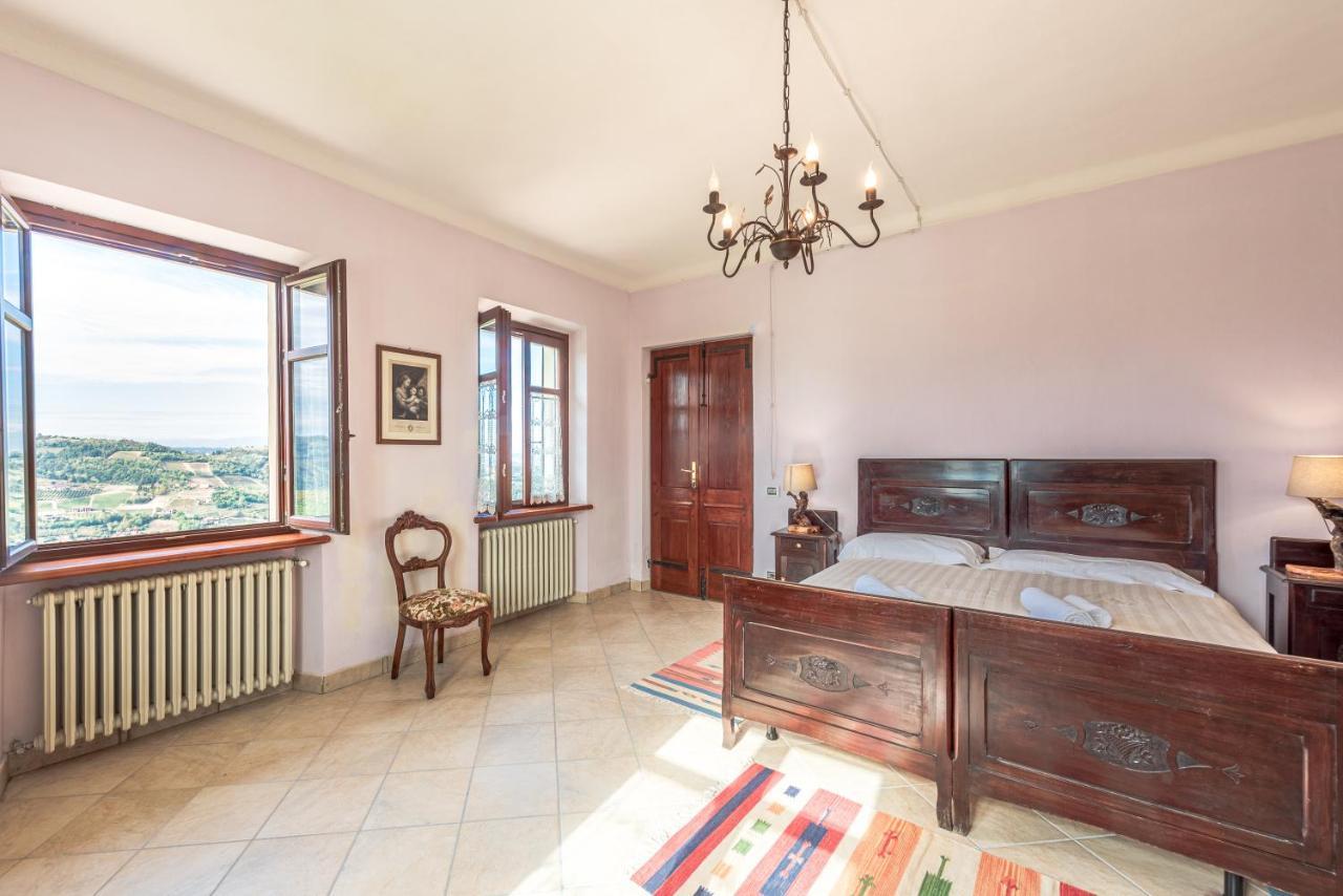 Villa Bricco Paglieri, entire Villa Alba  Esterno foto