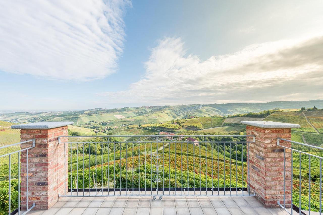 Villa Bricco Paglieri, entire Villa Alba  Esterno foto