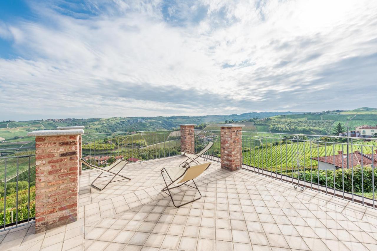 Villa Bricco Paglieri, entire Villa Alba  Esterno foto