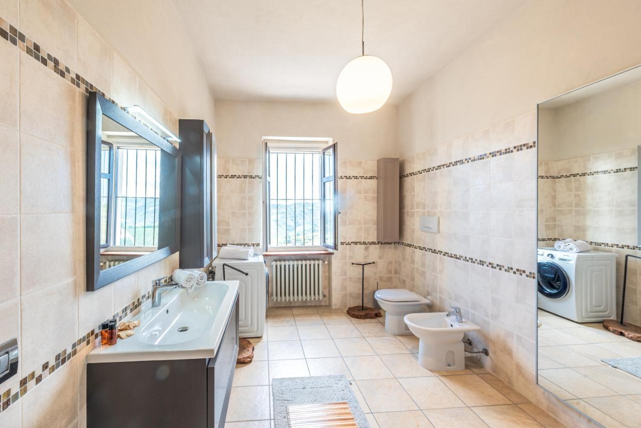 Villa Bricco Paglieri, entire Villa Alba  Esterno foto